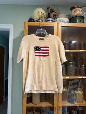 Vintage Sag Harbor American Flag Short Sleeve Knit Sweater